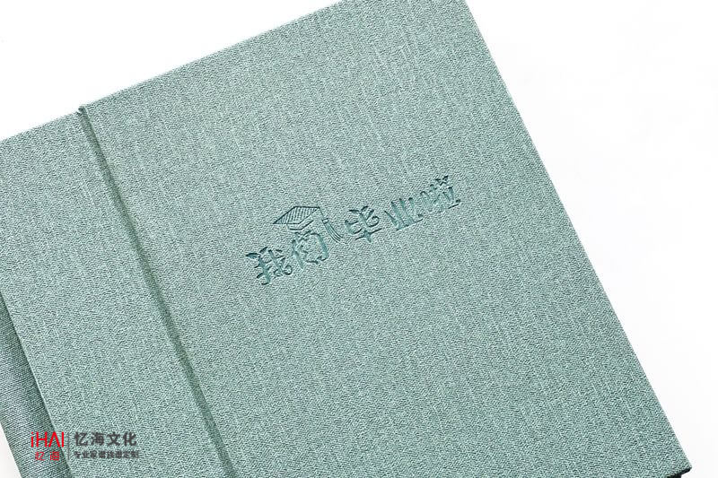 毕业相册寄语怎么写？让你的毕业纪念更加温馨与难忘