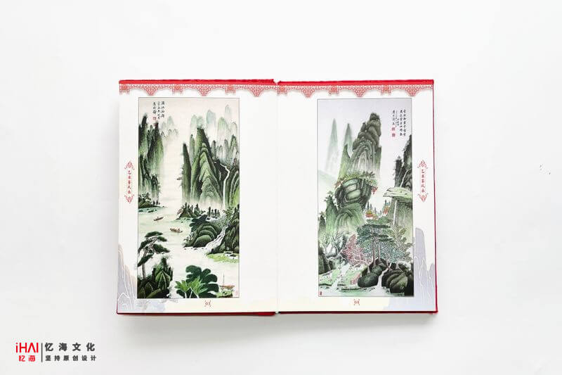 一本艺术作品相册集