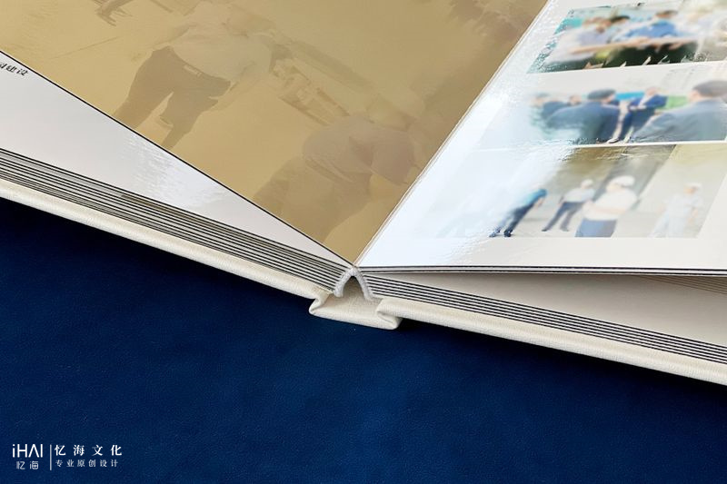 完成县长工作纪实相册定制