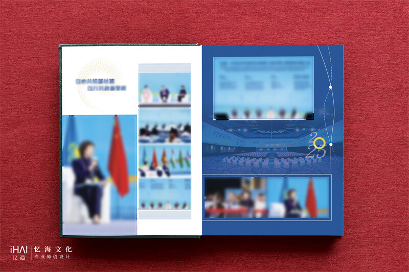 女领导工作相册排版设计-忆海文化