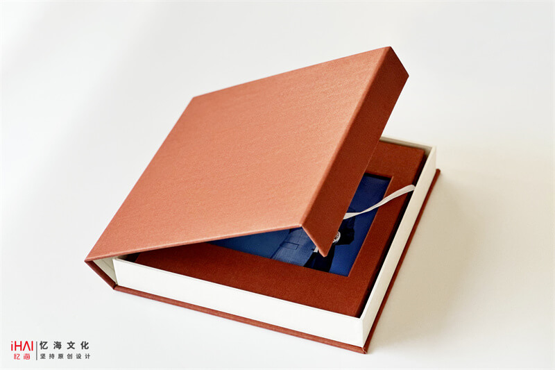 侧翻皮革定制相册盒子-忆海文海