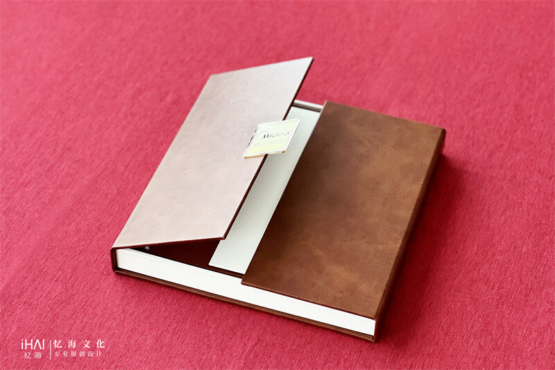 设计制作企业五周年纪念册定制-忆海文化